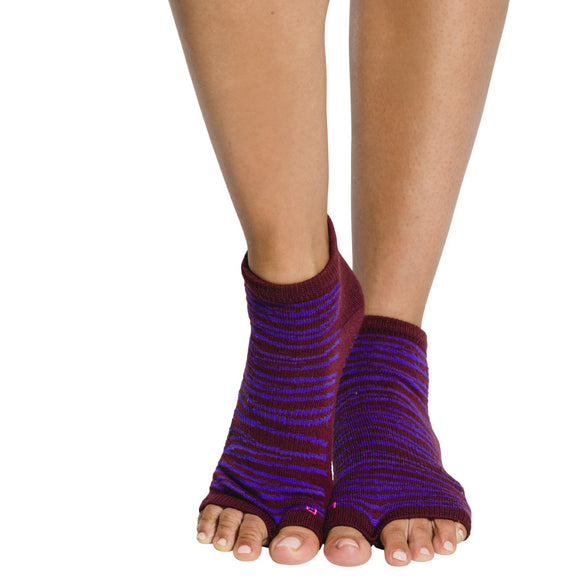 Pure Barre - 5 Toe Grip Socks – Pure Barre - Anaheim Hills & Brea