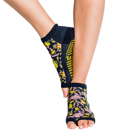 Women's Grip Socks  Toeless Styles for Yoga, Pilates, Barre and Dance –  Tucketts™