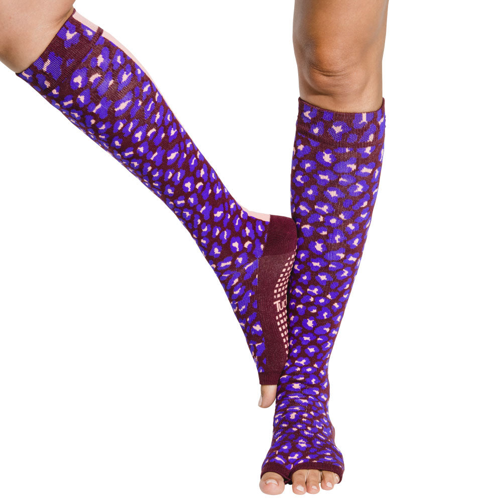 Knee High - Ultraviolet Peach Leopard - Grip Socks